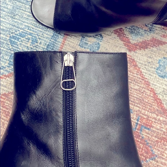 MAISON MARGIELA Open-toe ankle boots, chunky flared heels. US 10 EU 41 MSRP $850 - Picture 3 of 6